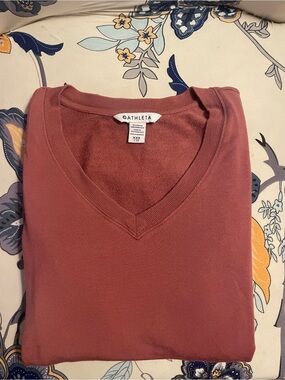 Athleta Sunrise V-Neck Pullover Long SleeveShirt - Rosewood